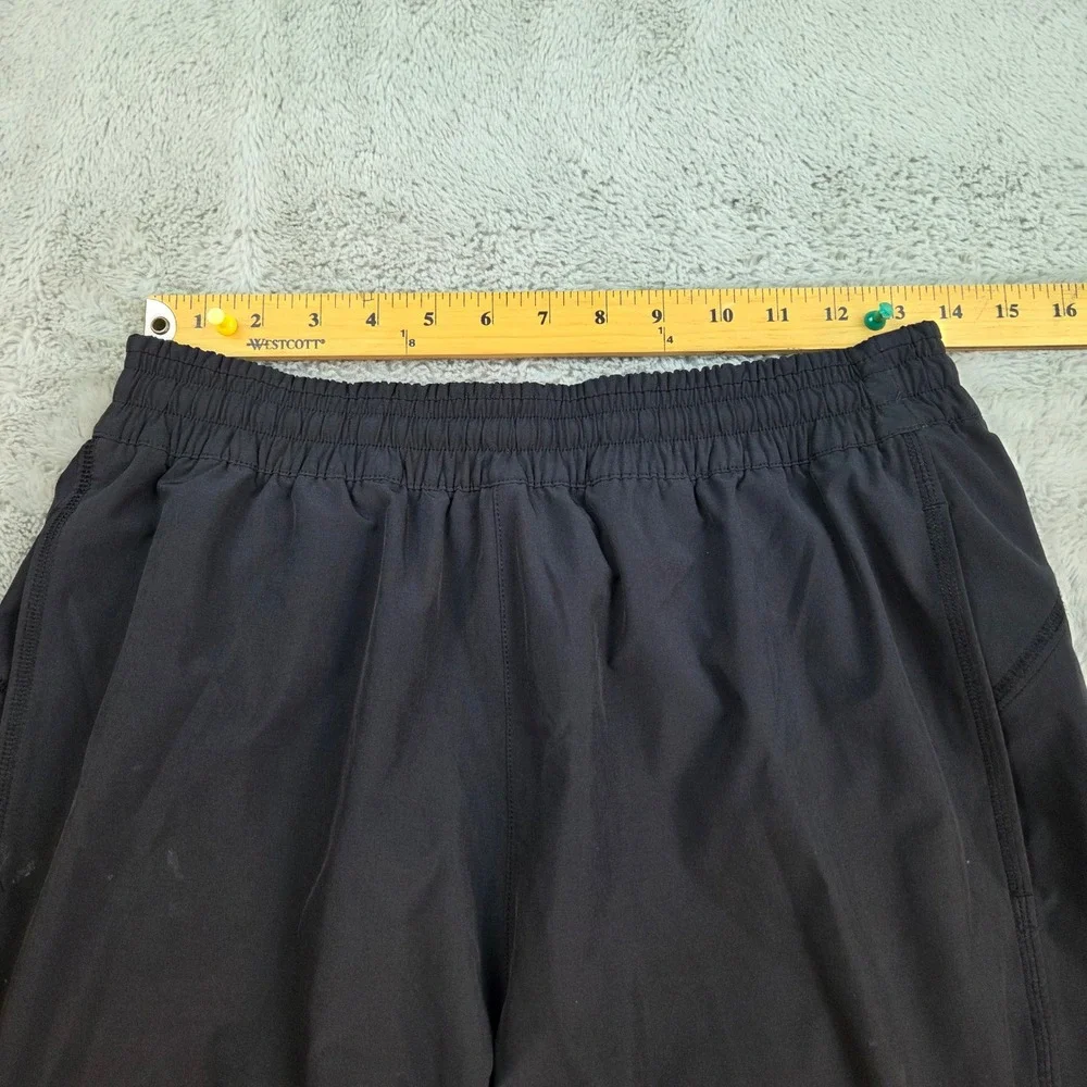 REI Co-op Active Training Shorts Mens M 9 Inseam Pockets Drawstring Black Shorts